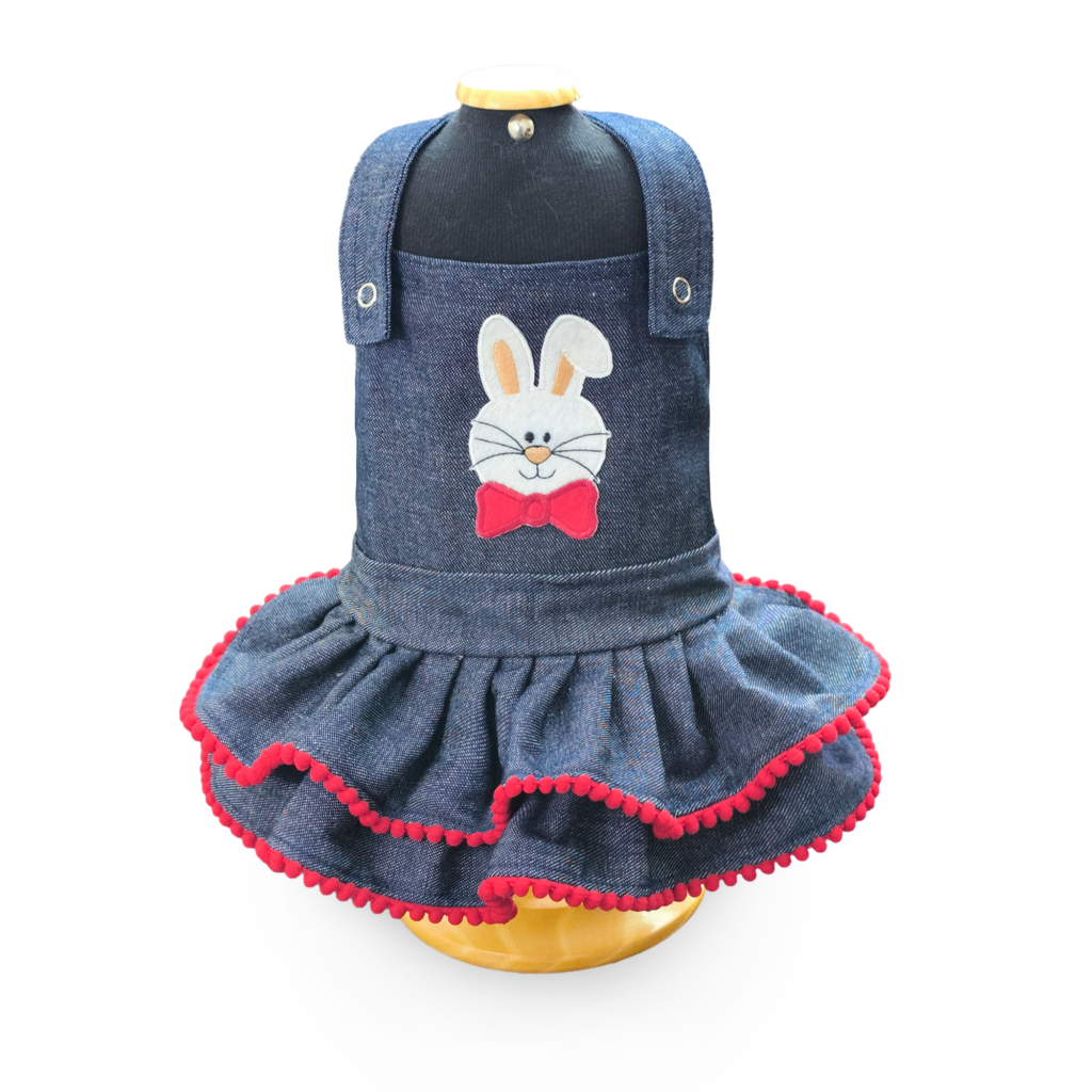 Jardineira Jeans Coelhinha
